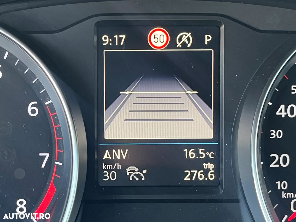 Volkswagen Passat 1.5 TSI ACT OPF DSG Comfortline - 24