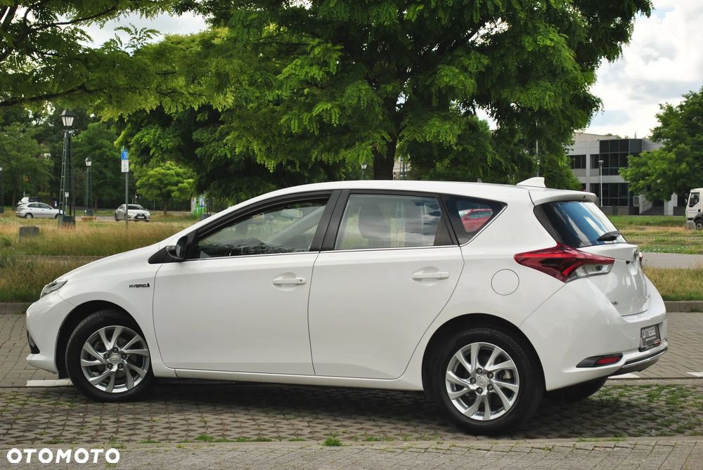 Toyota Auris - 8