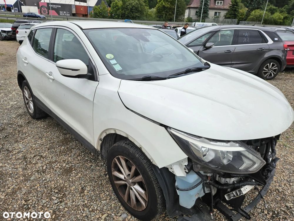 Nissan Qashqai 1.5 dCi Tekna - 11