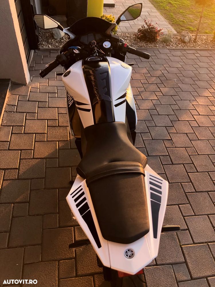 Yamaha YZF-R125 - 6