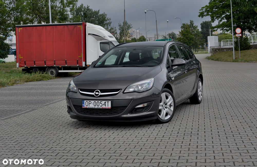 Opel Astra 1.4 Turbo Edition - 10