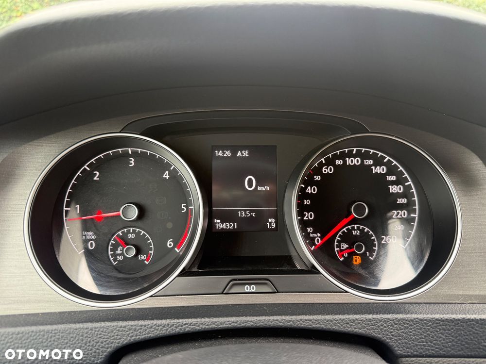 Volkswagen Golf 2.0 BlueTDI Comfortline - 22