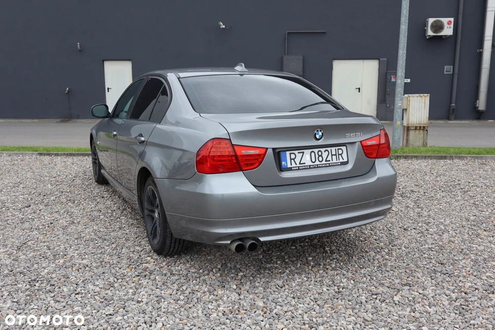 BMW Seria 3 - 4