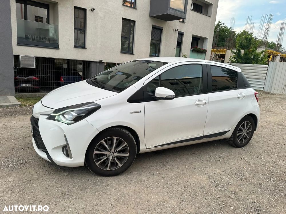 Toyota Yaris 1.5 VVT-i HSD Y20 Collection - 4