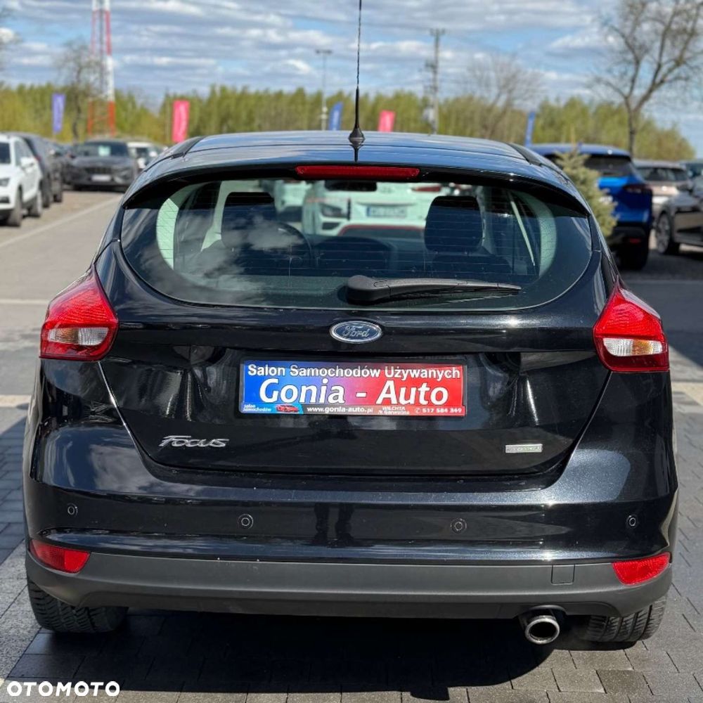 Ford Focus - 8