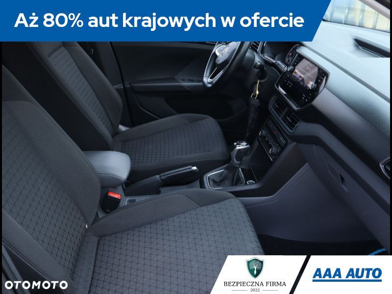 Volkswagen T-Cross - 10