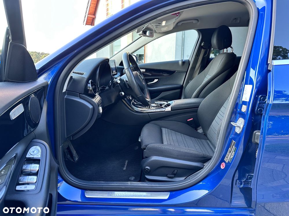 Mercedes-Benz Klasa C 220 d T 9G-TRONIC - 21