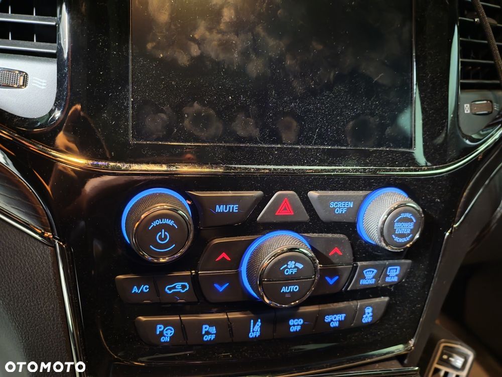 Jeep Grand Cherokee - 7