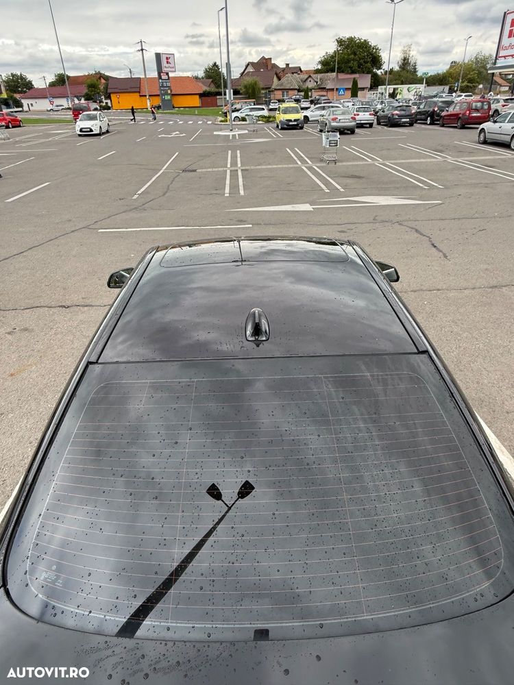 BMW Seria 5 525d xDrive AT - 3