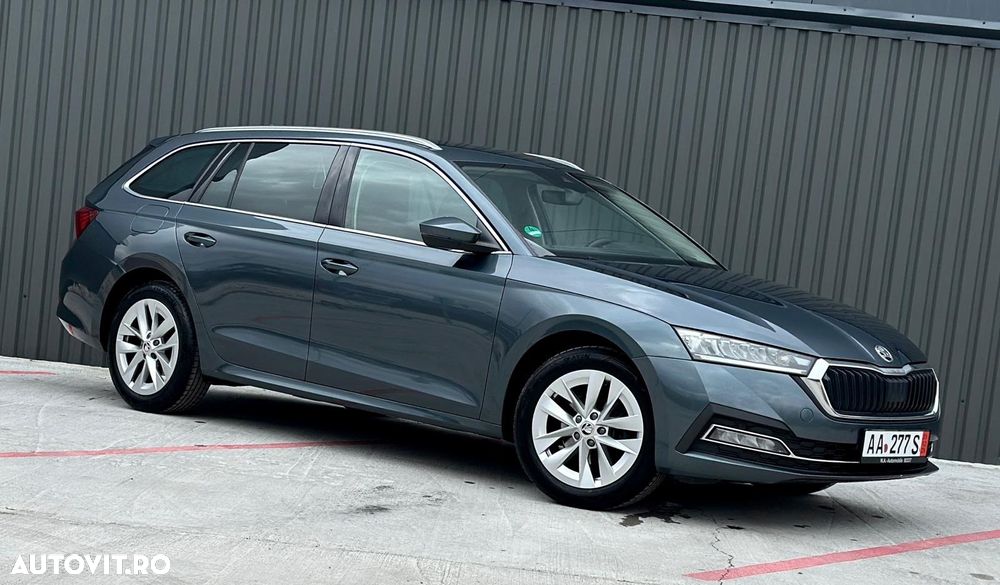 Skoda Octavia Combi 2.0 TDI DSG Style - 3