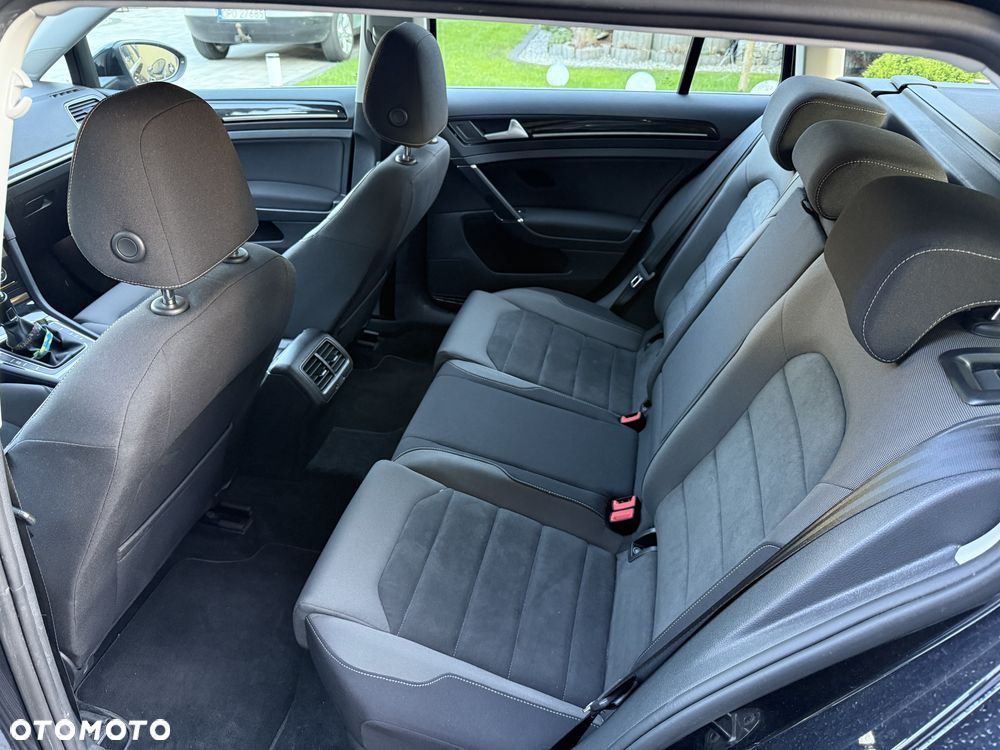 Volkswagen Golf 2.0 TDI BMT Comfortline - 14