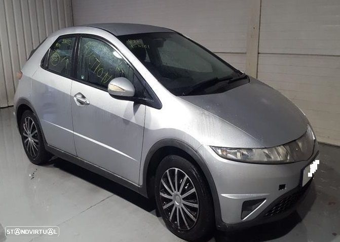 Honda Civic 1.4 i  de 2006 disponível para peças - 1