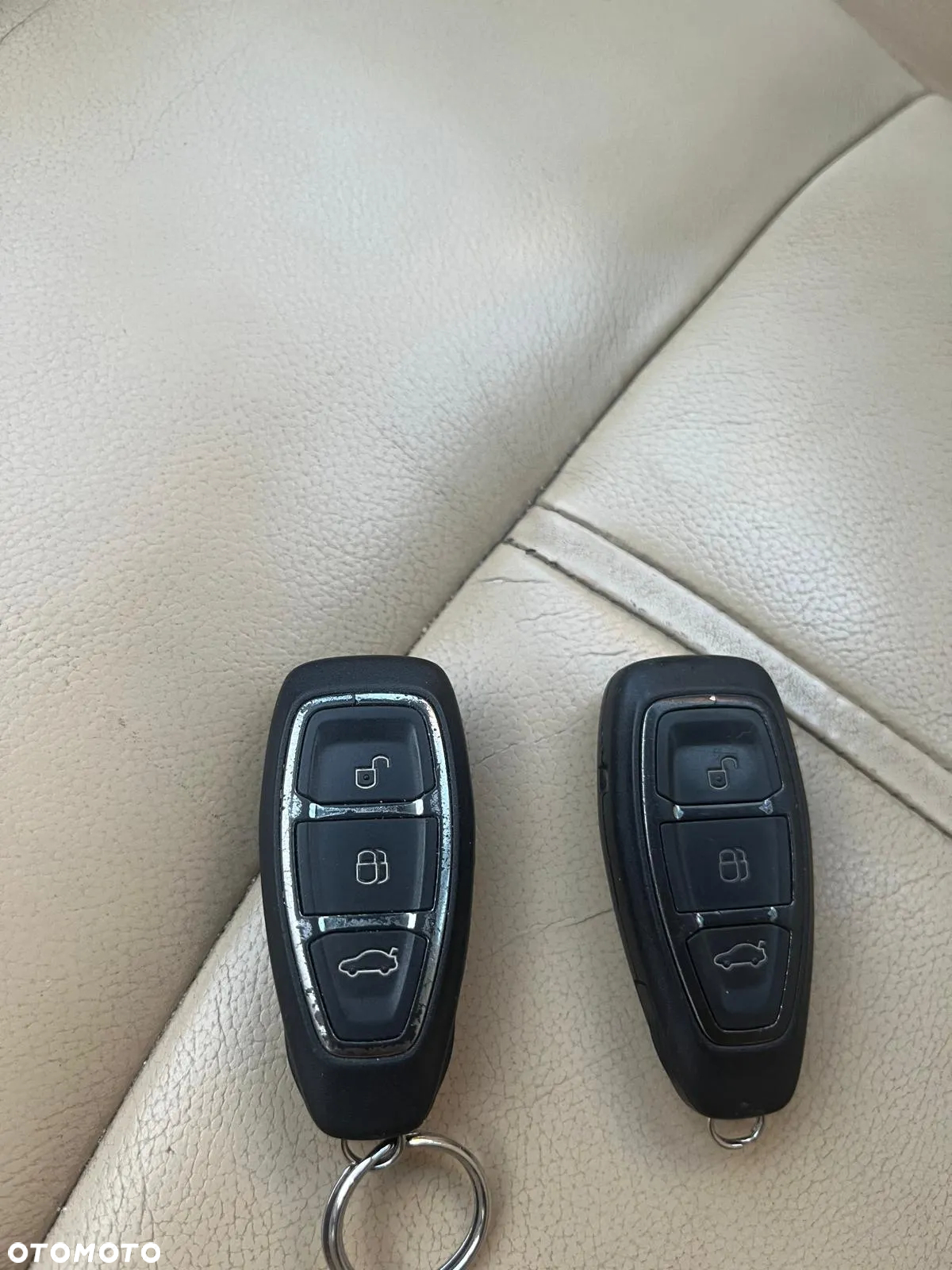 Ford Mondeo 2.0 Ghia Executive - 24