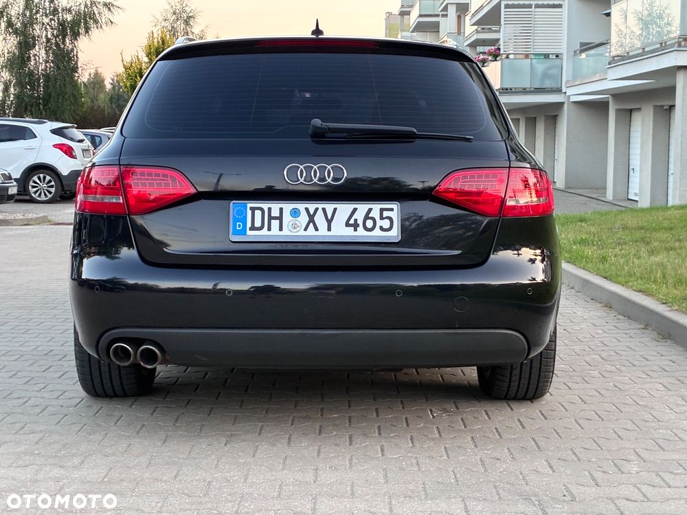Audi A4 Avant - 18