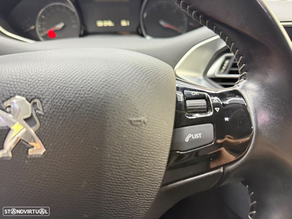 Peugeot 308 SW - 18