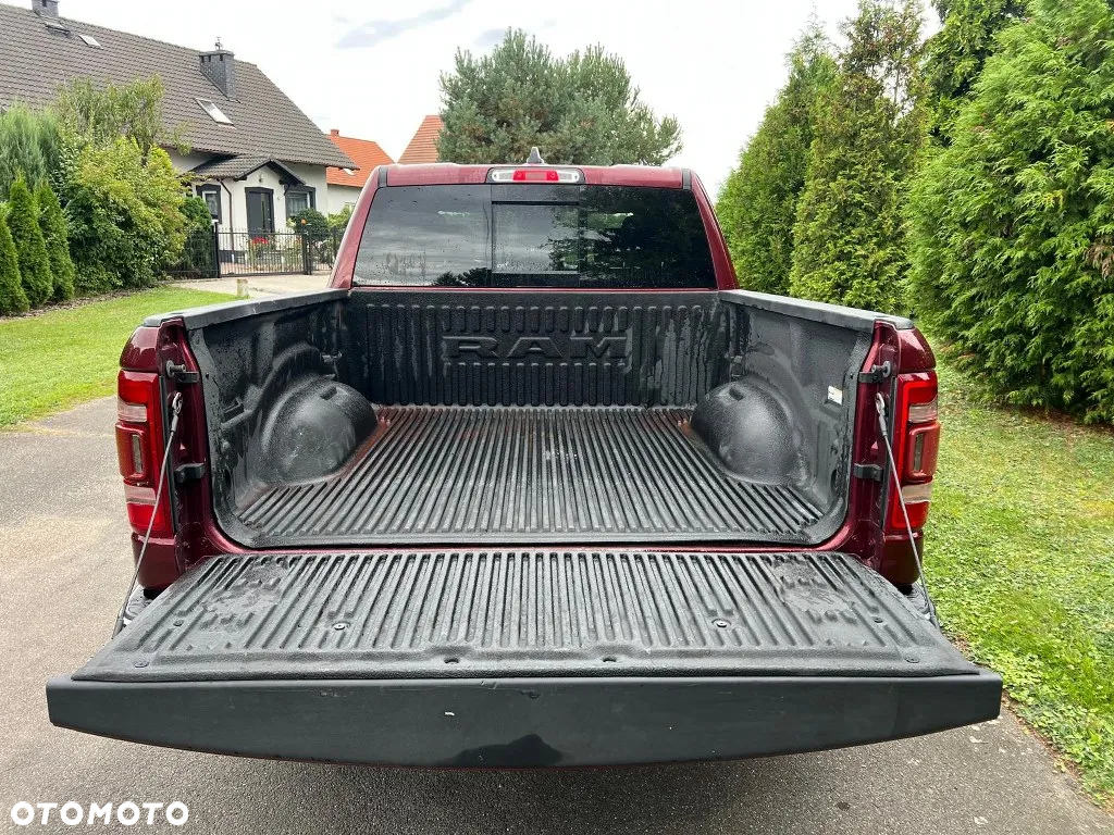 Dodge RAM 1500 5.7 4x4 - 20