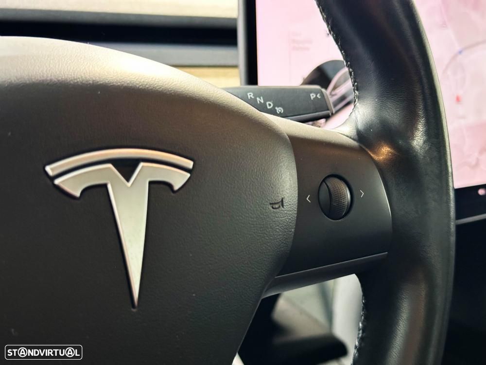Tesla Model 3 Long-Range Dual Motor AWD - 45