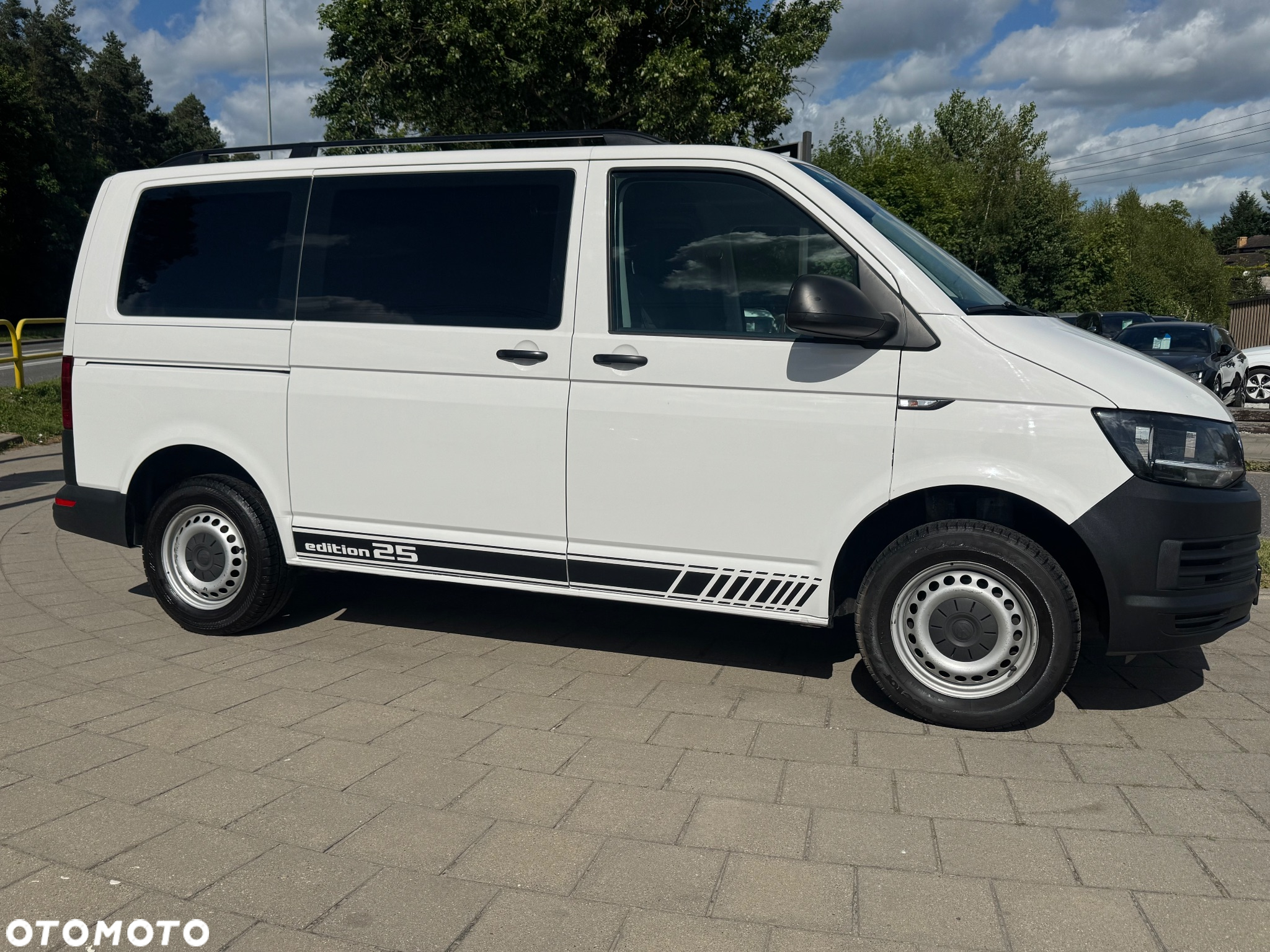 Volkswagen Caravelle TDI L1 Comfortline - 2