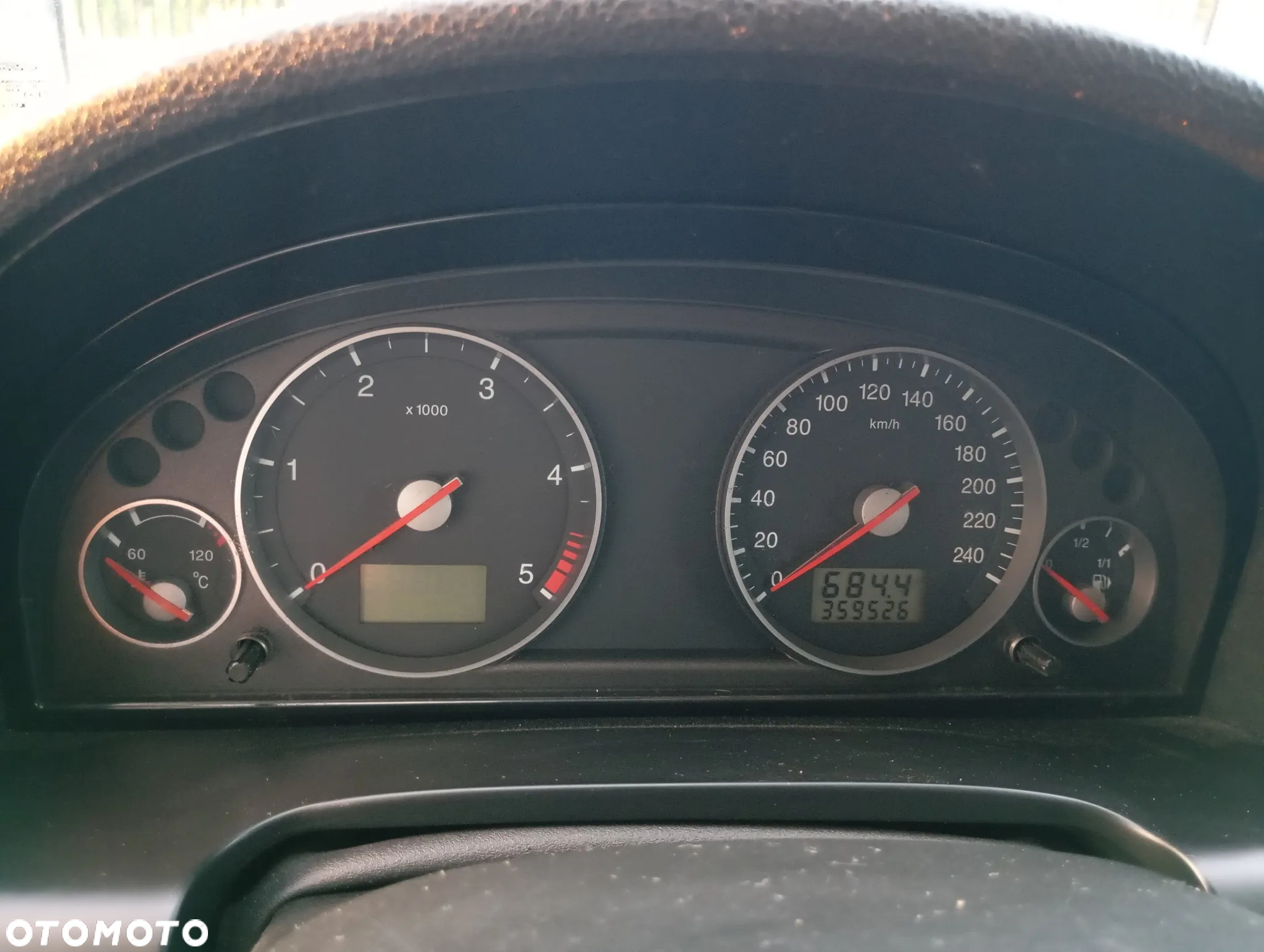 Ford Mondeo 2.0 TDCi X - 14