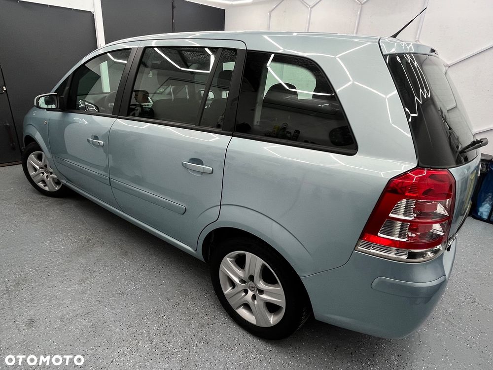 Opel Zafira - 5