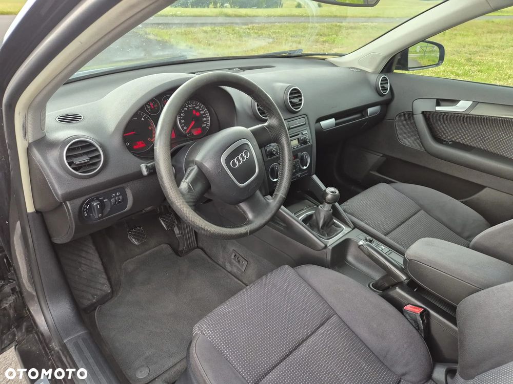 Audi A3 Sportback - 10