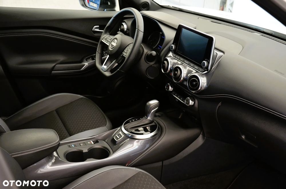 Nissan Juke 1.6 Hybrid N-Sport AMT - 22