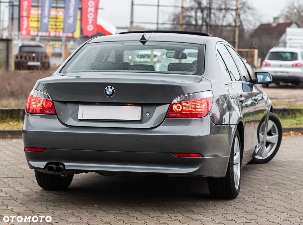 BMW Seria 5 525i - 12