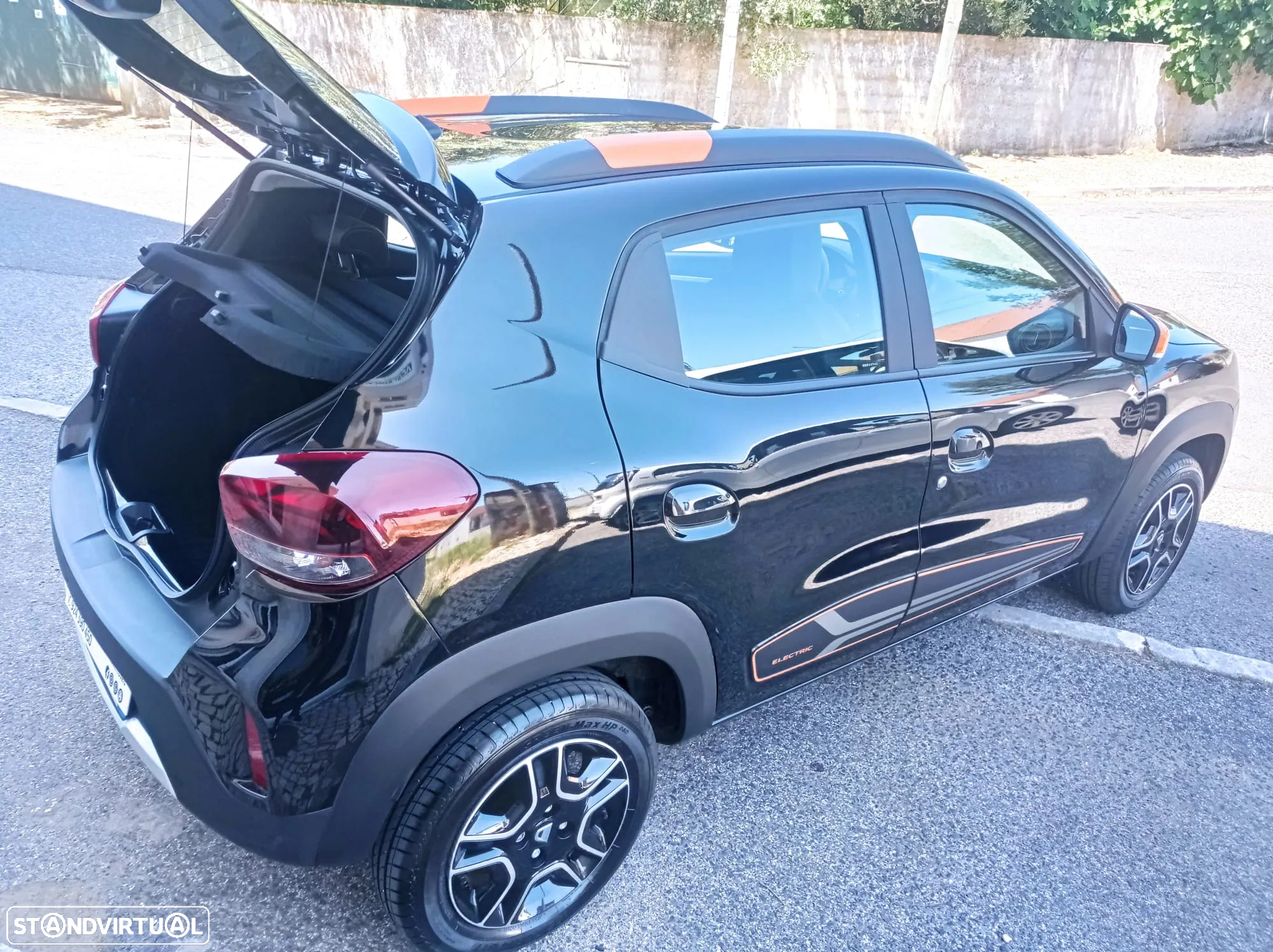 Dacia Spring - 9
