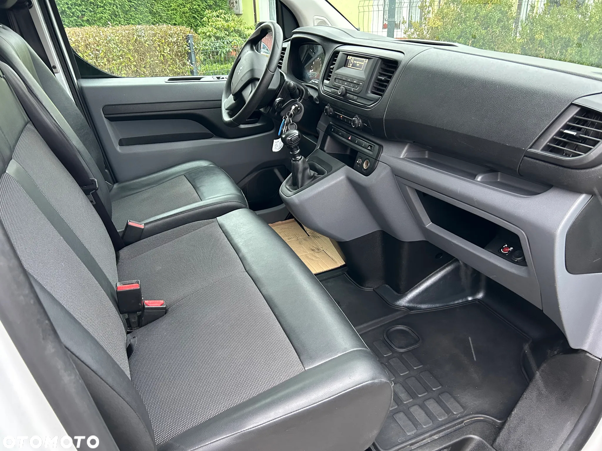 Peugeot Expert - 12