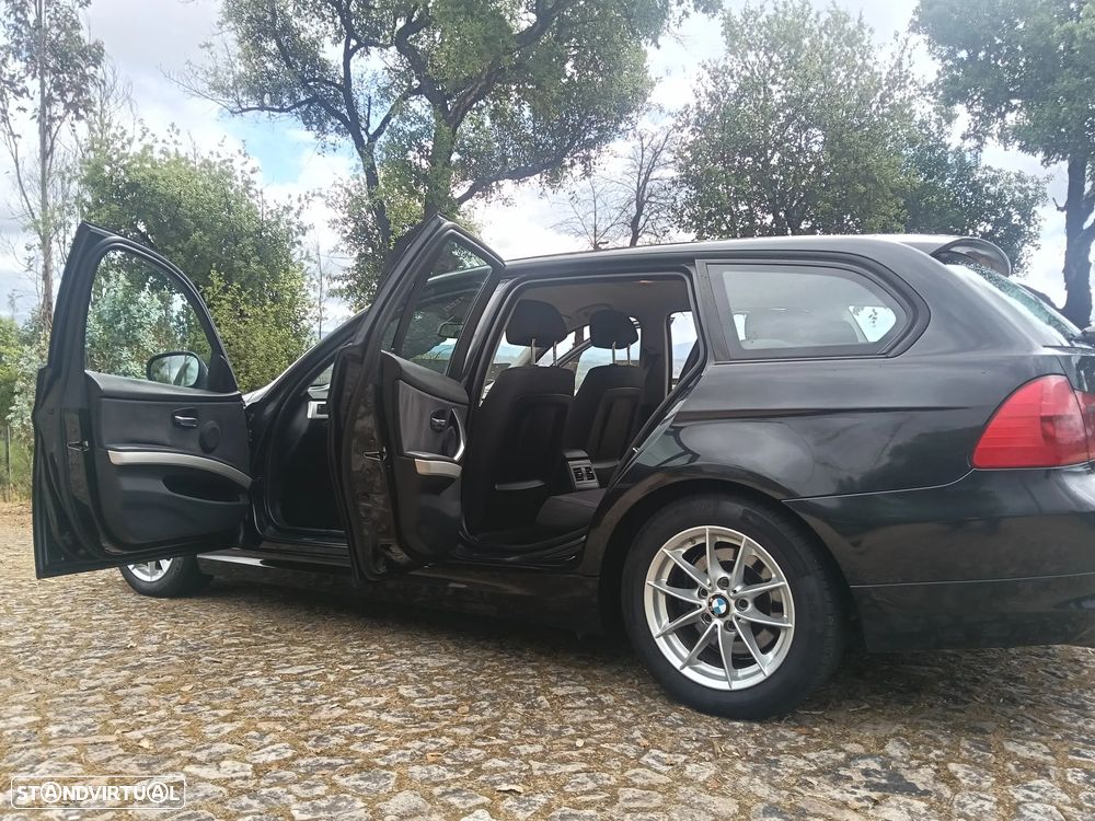 BMW 318 d LifeStyle - 4