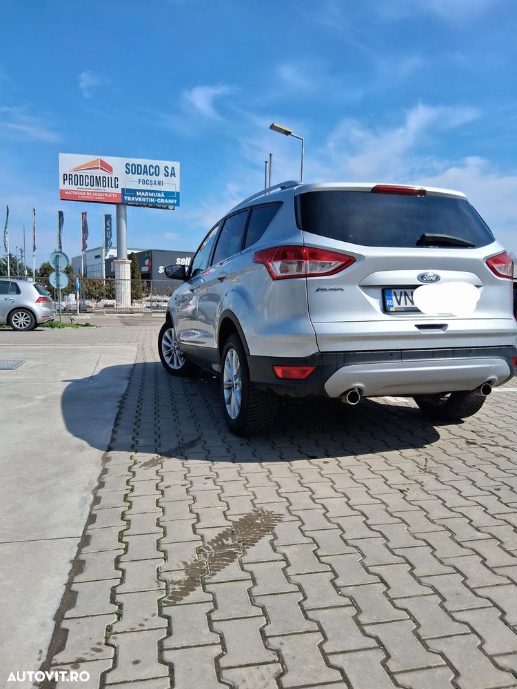Ford Kuga 2.0 TDCi 2WD Titanium - 13