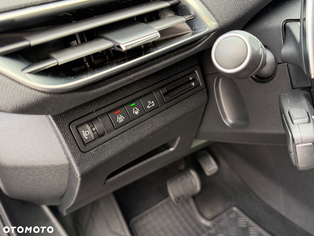 Peugeot 5008 BlueHDi 130 EAT8 Allure Pack - 25