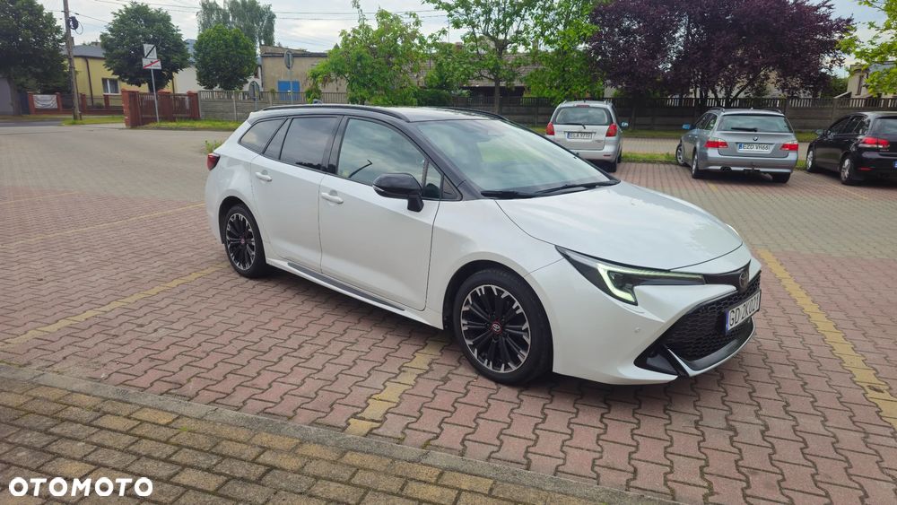 Toyota Corolla 1.8 Hybrid GR Sport - 26