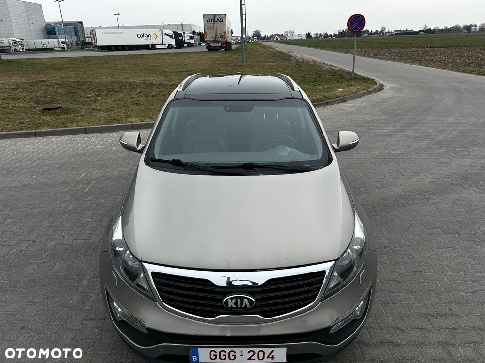 Kia Sportage 2.0 CRDI L AWD - 9