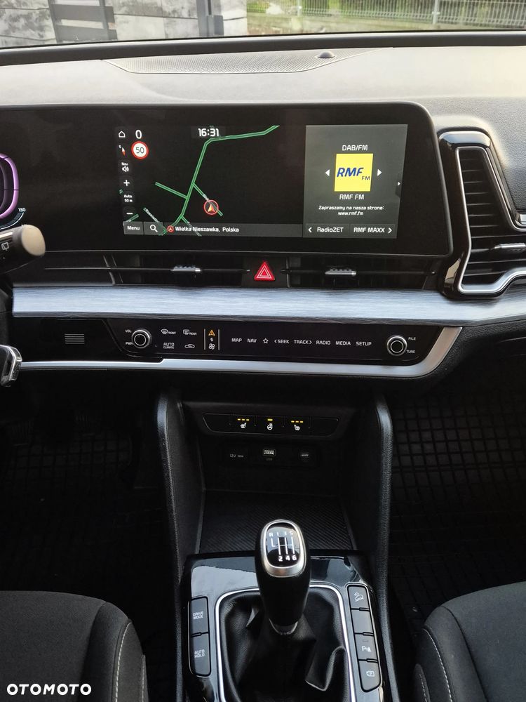 Kia Sportage 1.6 T-GDI L 2WD - 11