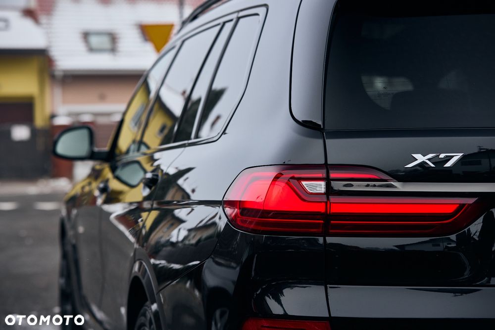 BMW X7 - 10