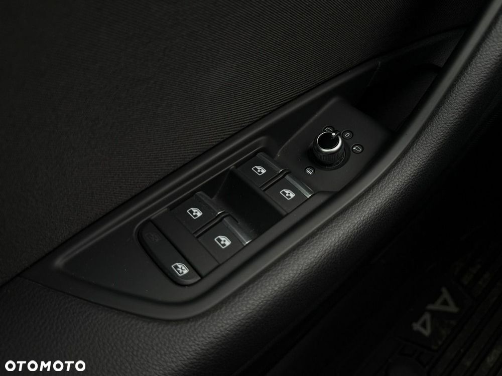 Audi A4 Avant 35 TDI mHEV Advanced S tronic - 20
