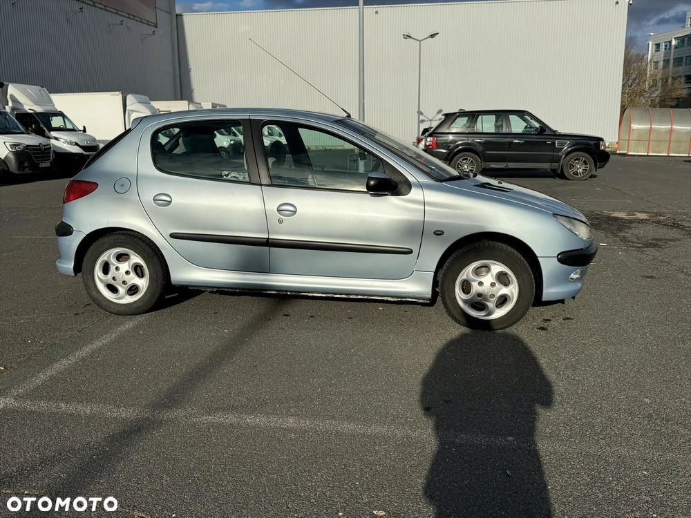 Peugeot 206 2.0 HDI XT - 3