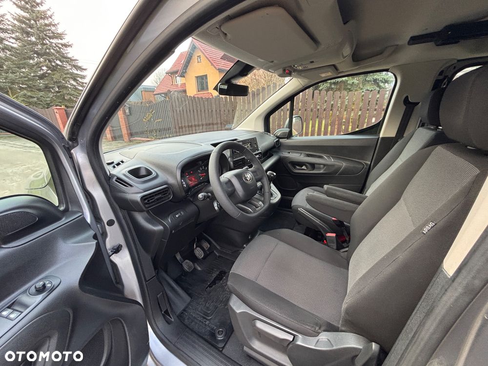 Toyota ProAce Kombi D-4D Medium 2,6t - 15