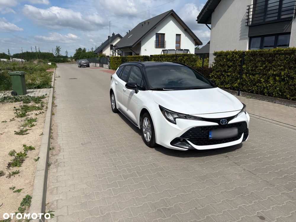 Toyota Corolla - 1