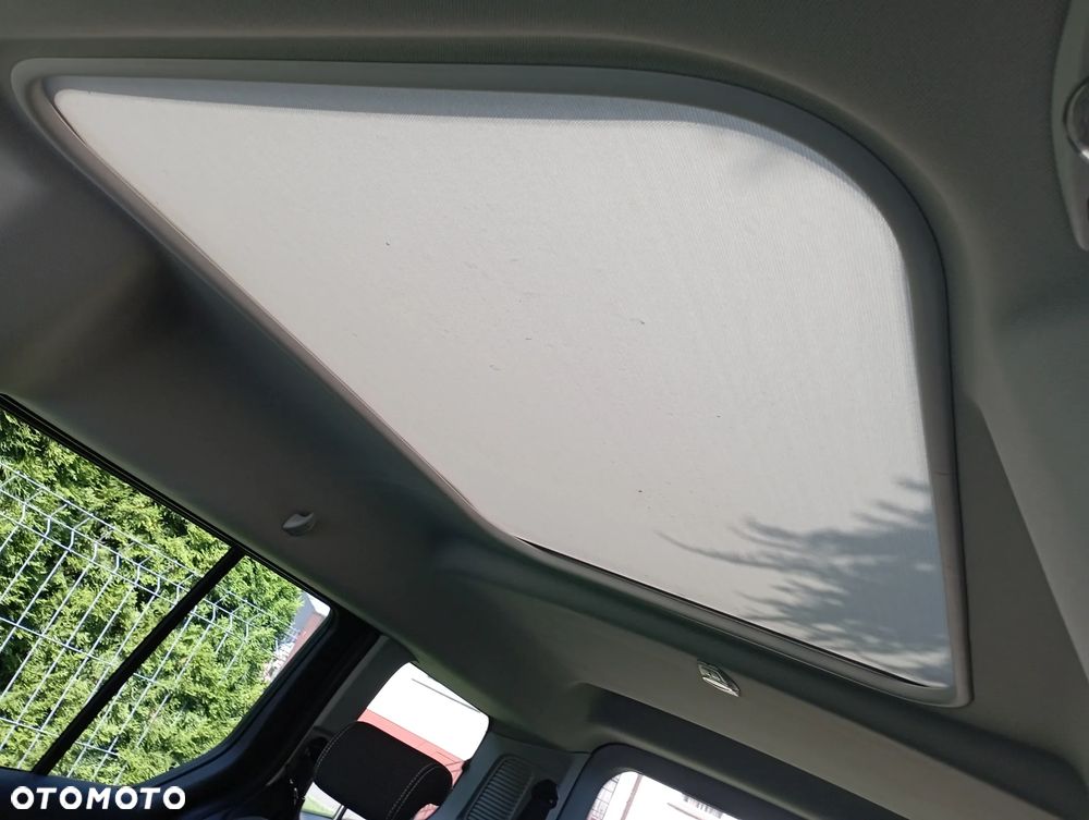 Ford Tourneo Connect Grand - 19