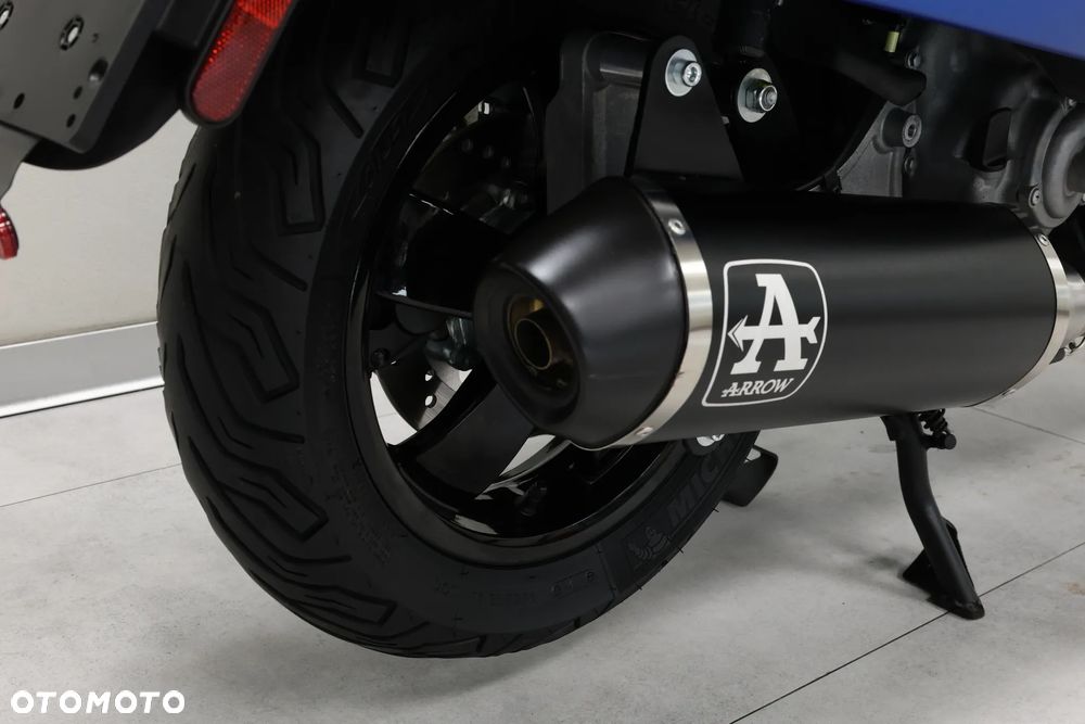 Vespa GTS - 35
