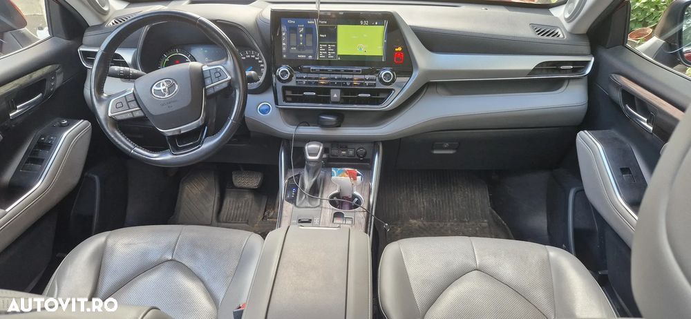 Toyota Highlander 2.5 L Dynamic Force 248CP Executive Metallic - 5