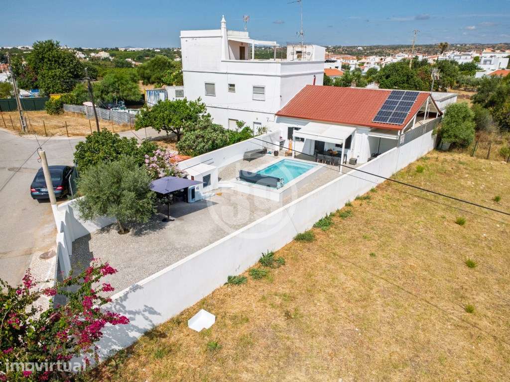 Moradia T2 Única e Cheia de Charme Altura, a 7 Minutos da Praia