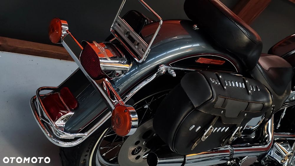 Harley-Davidson Softail Deluxe - 15
