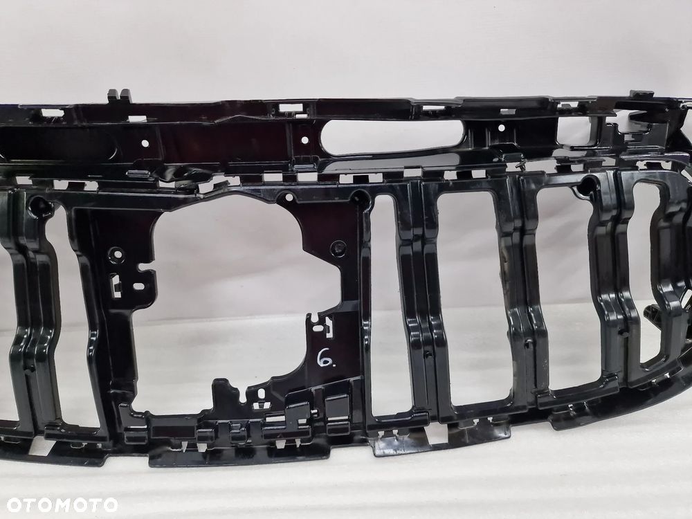 MERCEDES EGA W243 STELAŻ / WZMOCNIENIE ATRAPY / GRILLA PRZEDNIEGO PRZÓD , NR A243880600 , NR AUKCJI WGN6 - 5