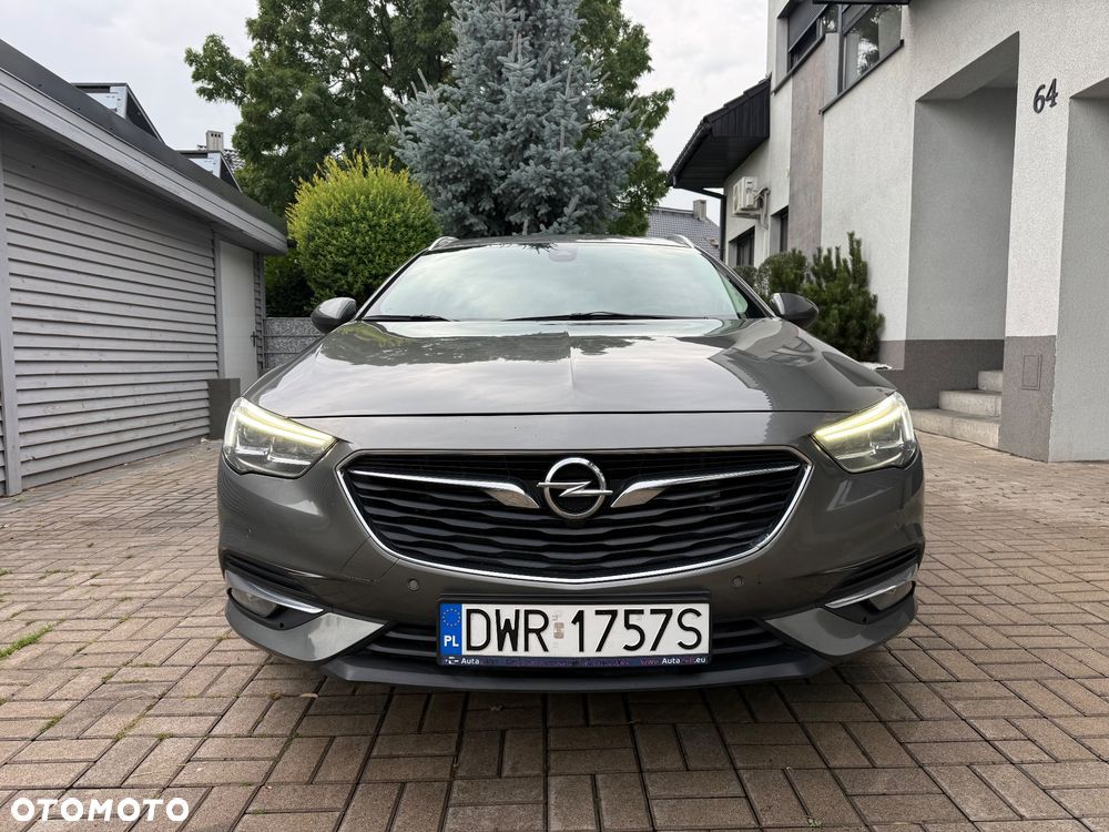 Opel Insignia - 11
