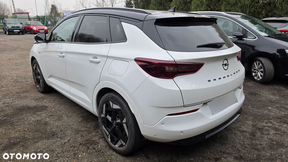 Opel Grandland X 1.6 T PHEV 4x4 Ultimate - 3