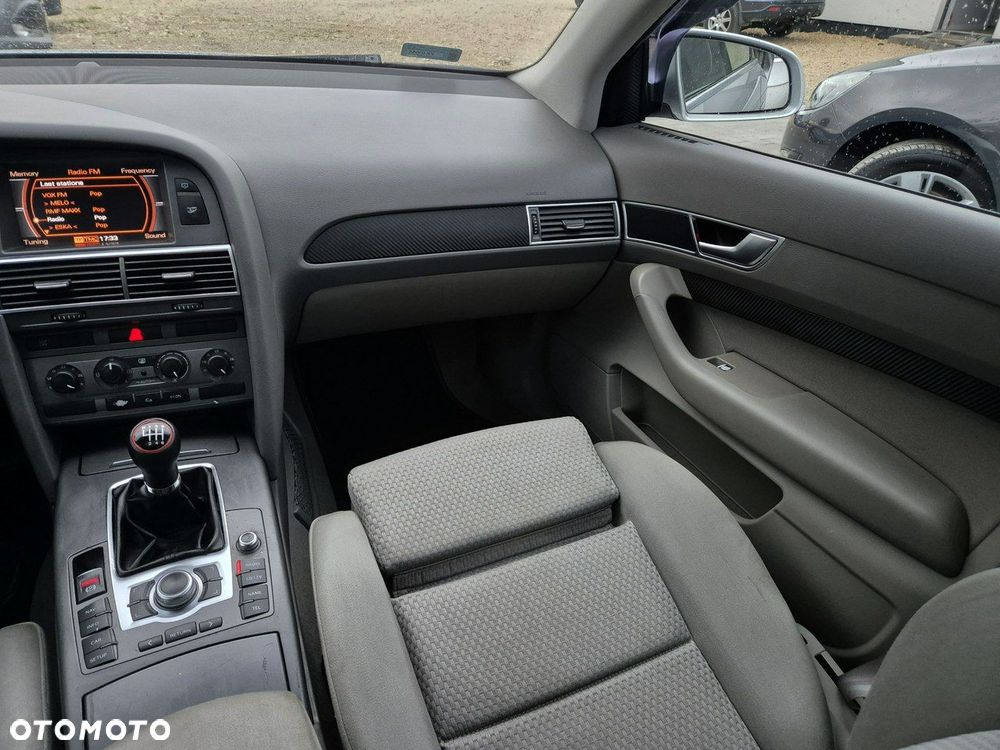 Audi A6 Avant - 27