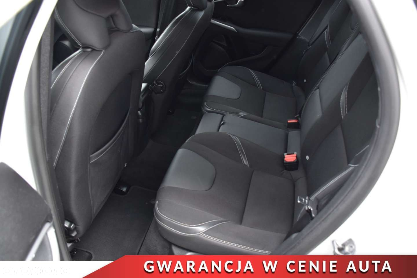 Volvo V40 T2 Geartronic Kinetic - 7